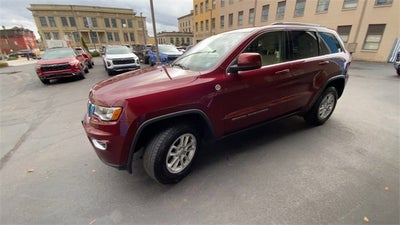 2020 Jeep Grand Cherokee Laredo E
