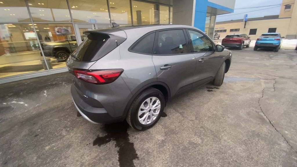 2025 Ford Escape Active