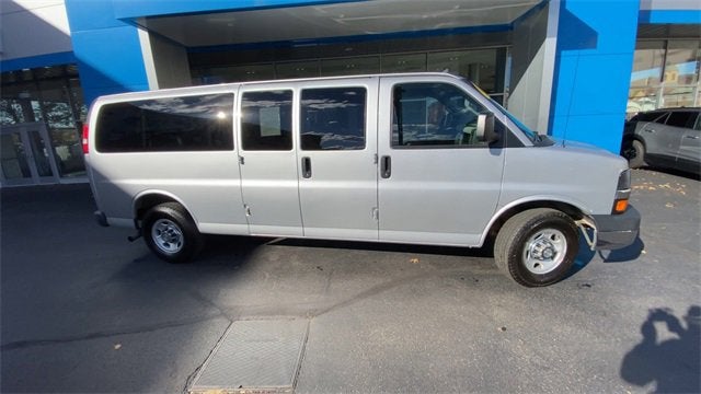 2016 Chevrolet Express Passenger 3500 LT