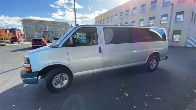 2016 Chevrolet Express Passenger 3500 LT
