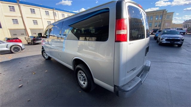 2016 Chevrolet Express Passenger 3500 LT