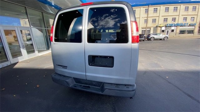 2016 Chevrolet Express Passenger 3500 LT