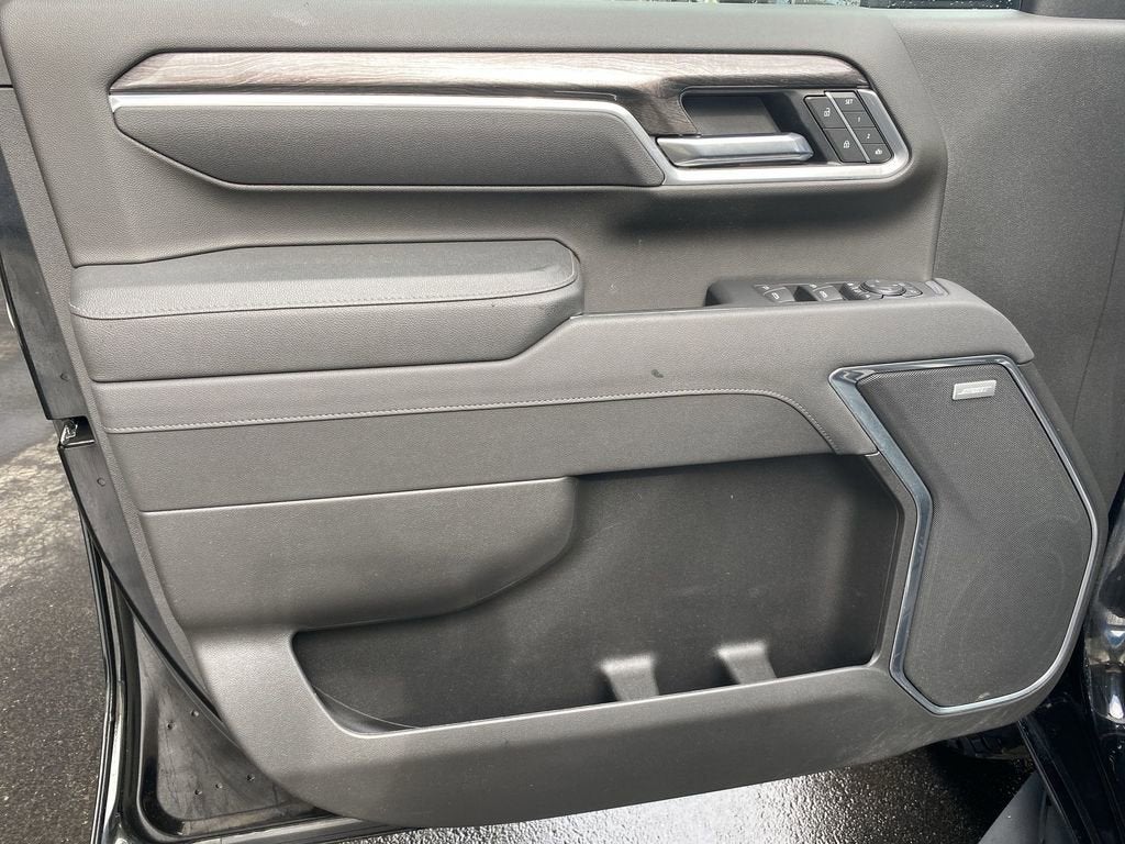 2025 Chevrolet Silverado 3500 HD LTZ