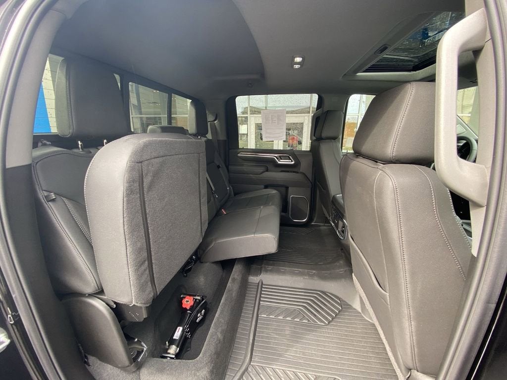 2025 Chevrolet Silverado 3500 HD LTZ