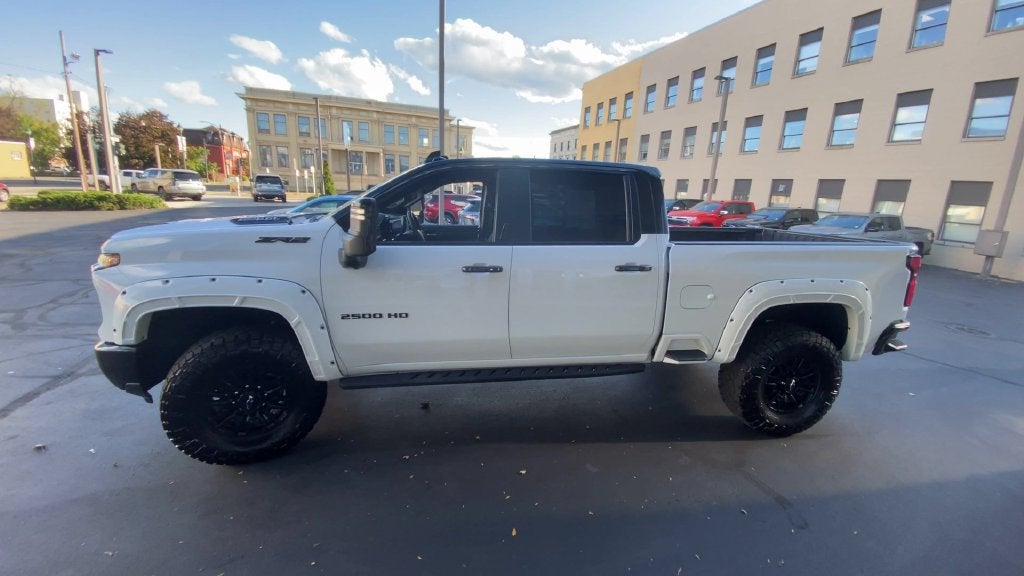 2025 Chevrolet Silverado 2500 HD ZR2