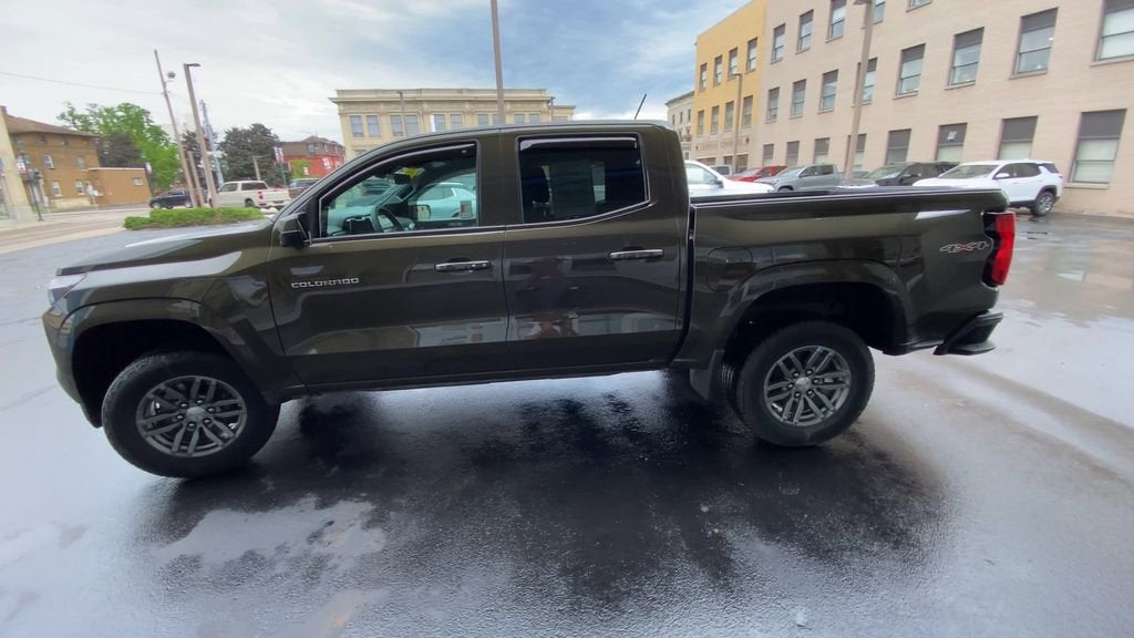 2024 Chevrolet Colorado LT