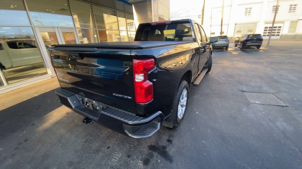 2023 Chevrolet Silverado 1500 Custom