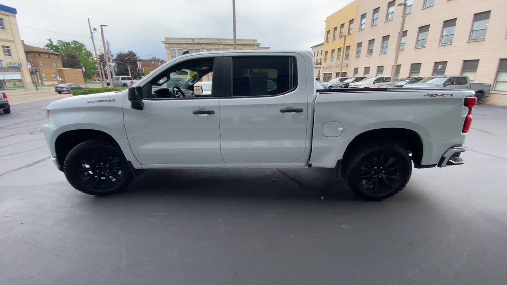 2020 Chevrolet Silverado 1500 Custom