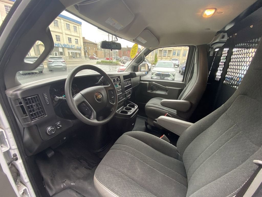 2024 Chevrolet Express Cargo 2500 WT