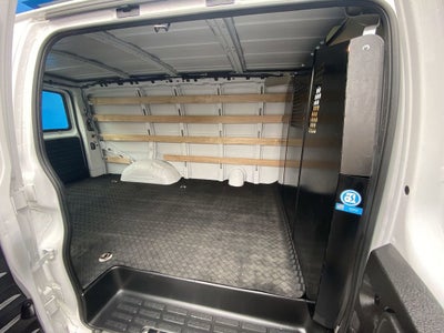 2024 Chevrolet Express Cargo 2500 WT