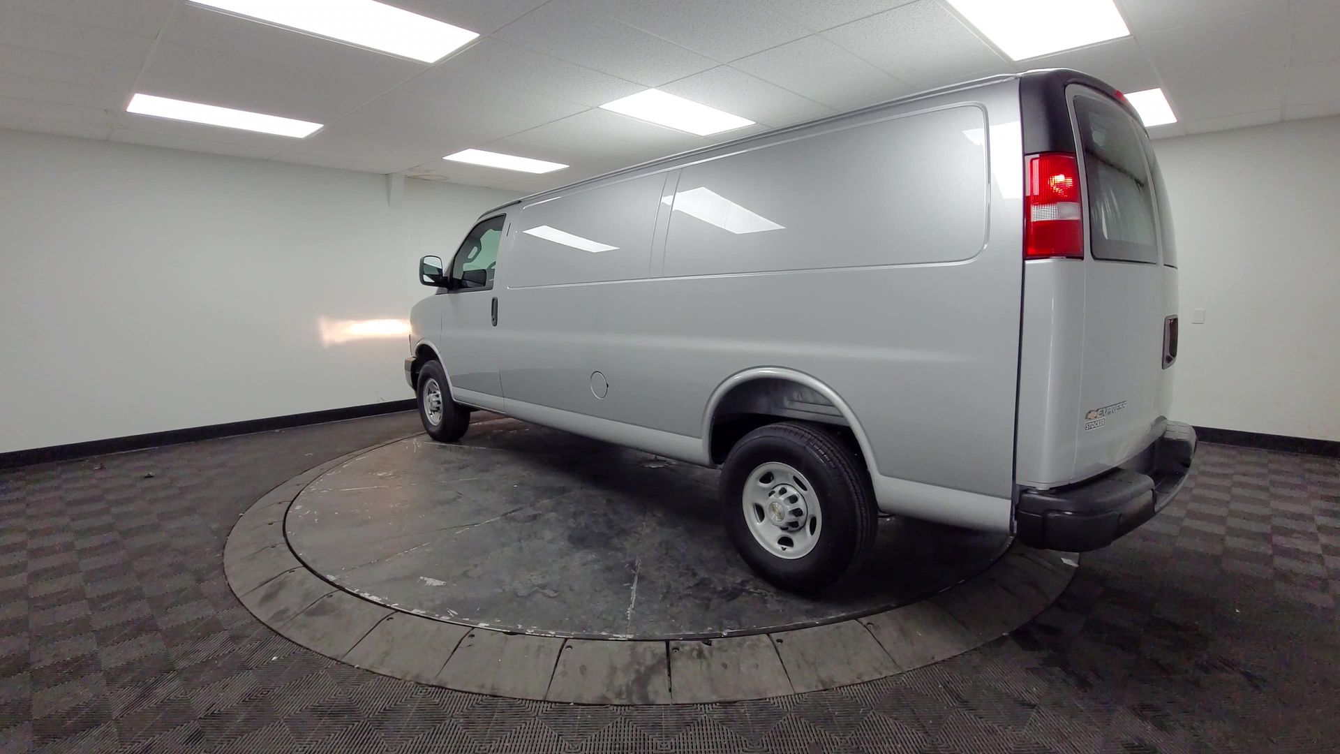 2026 Chevrolet Express Cargo WT