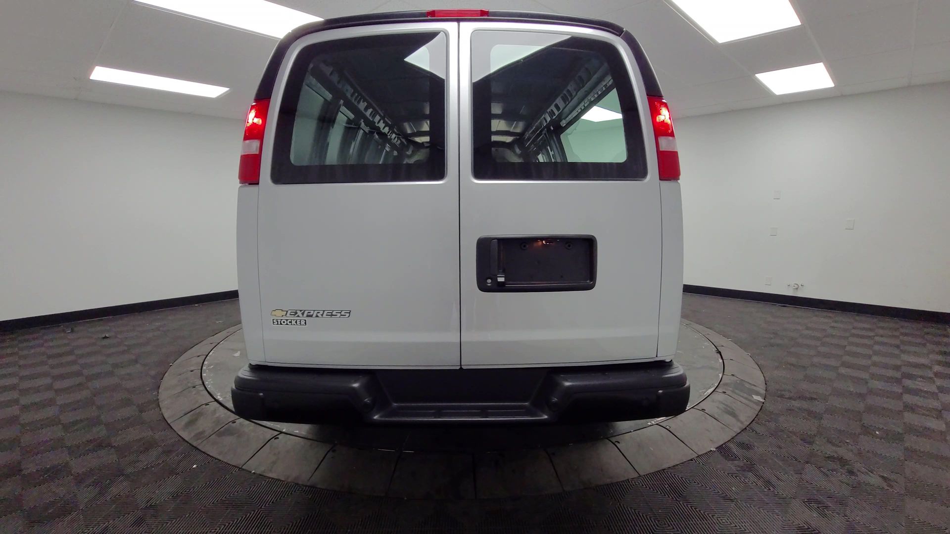 2026 Chevrolet Express Cargo WT