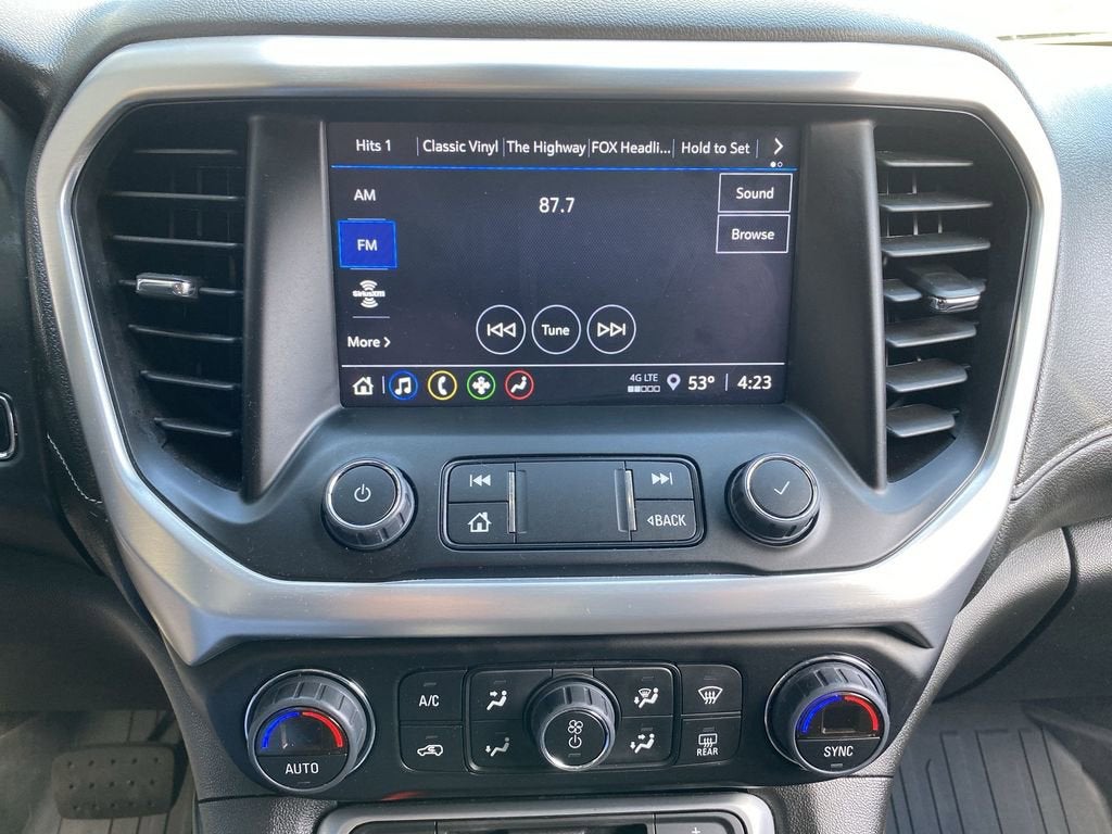 2023 GMC Acadia SLE