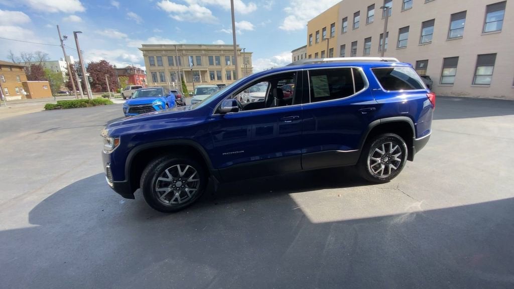 2023 GMC Acadia SLE