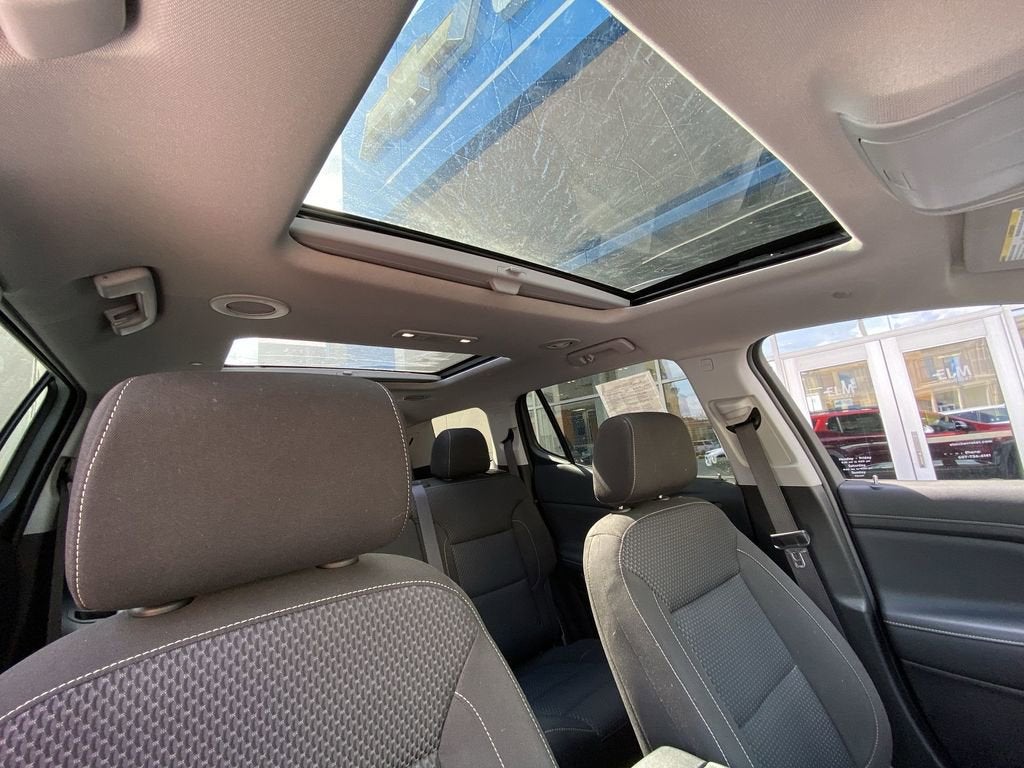 2023 GMC Acadia SLE