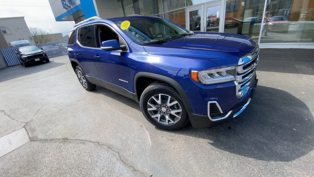 2023 GMC Acadia SLE