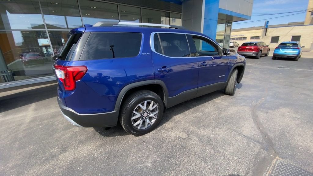 2023 GMC Acadia SLE