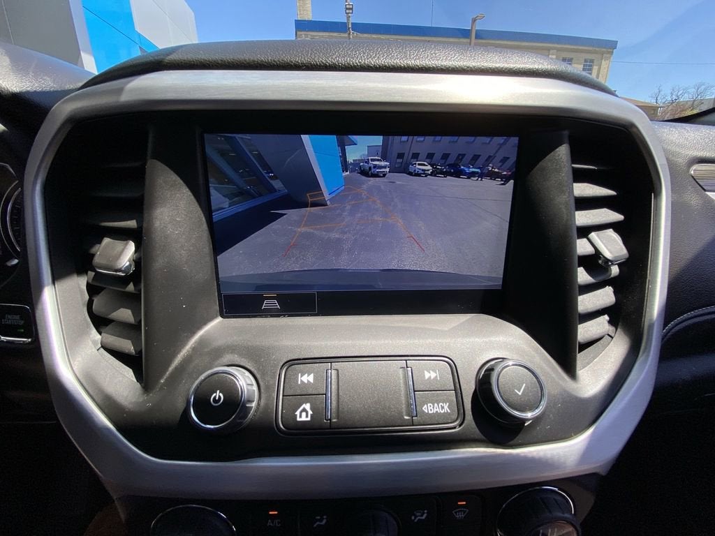 2023 GMC Acadia SLT