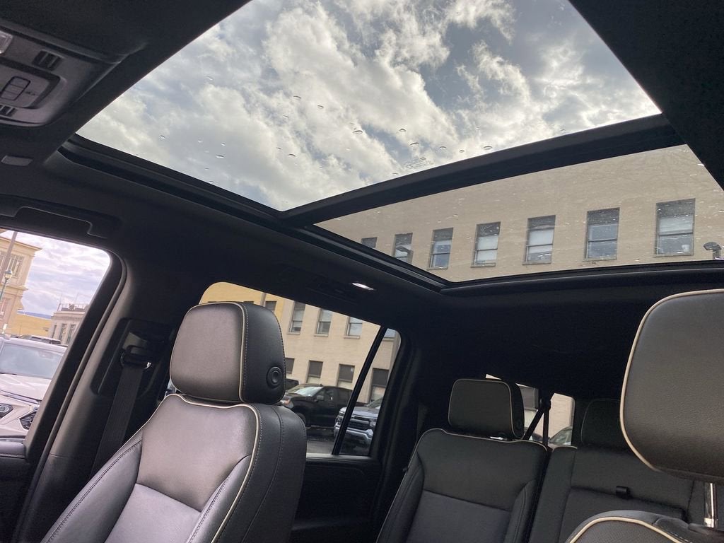 2021 GMC Yukon XL SLT