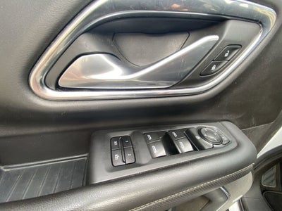 2021 GMC Yukon XL SLT