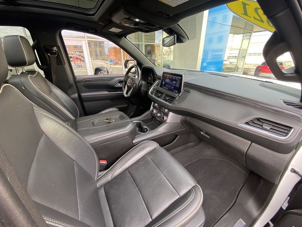 2021 GMC Yukon XL SLT