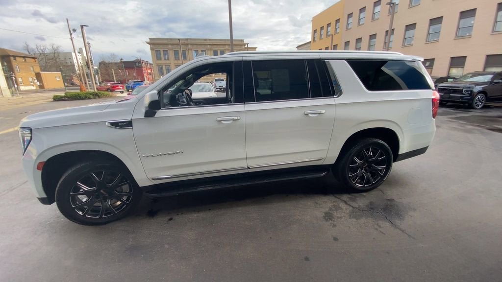2021 GMC Yukon XL SLT