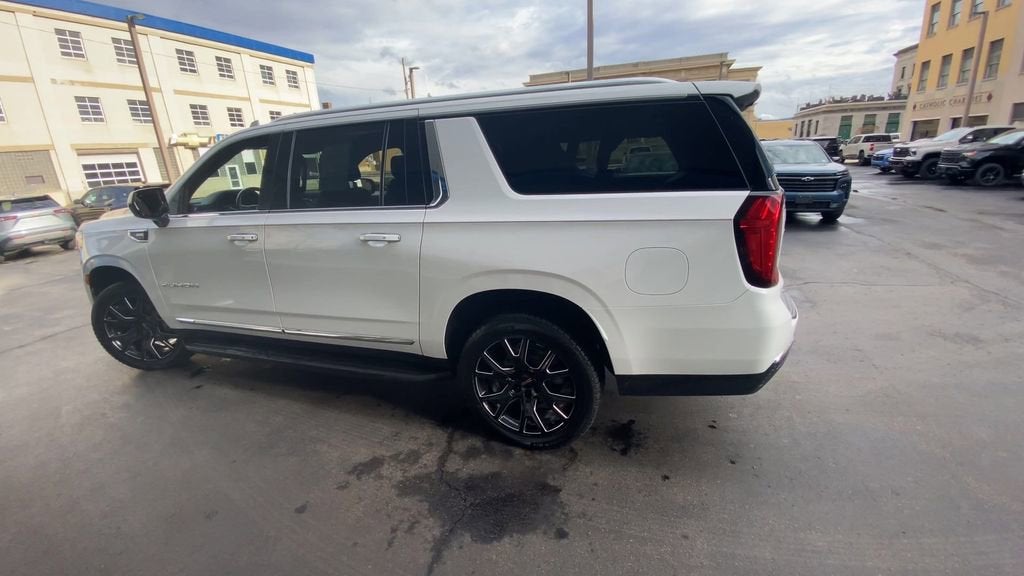 2021 GMC Yukon XL SLT