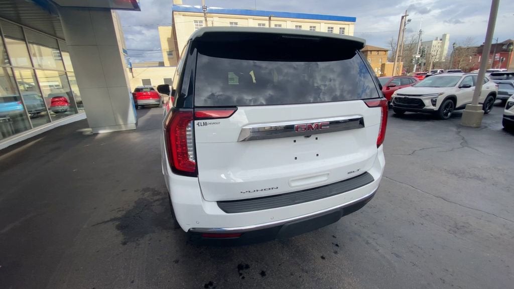 2021 GMC Yukon XL SLT