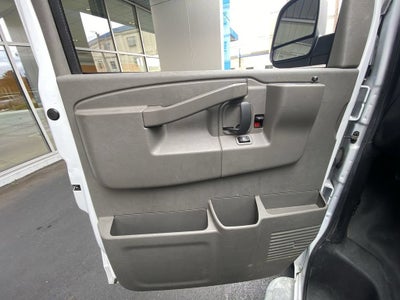 2025 GMC Savana Cargo Work Van