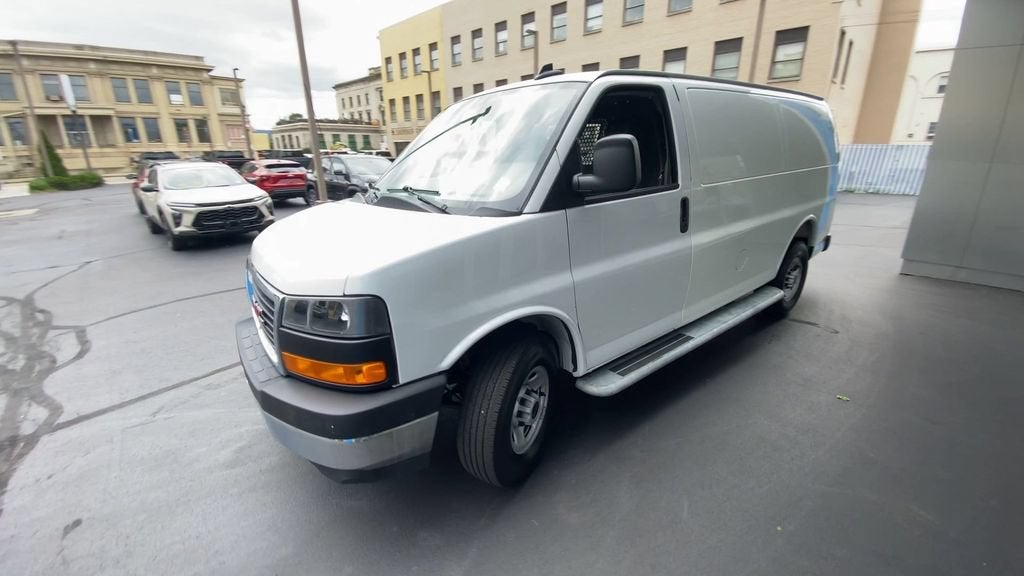 2025 GMC Savana Cargo Work Van