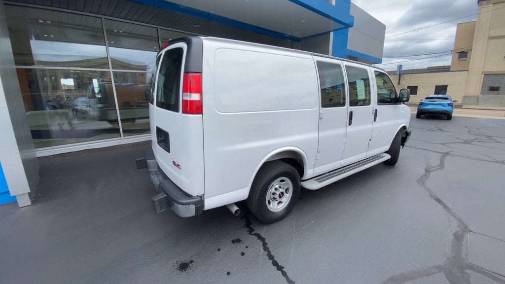 2025 GMC Savana Cargo Work Van