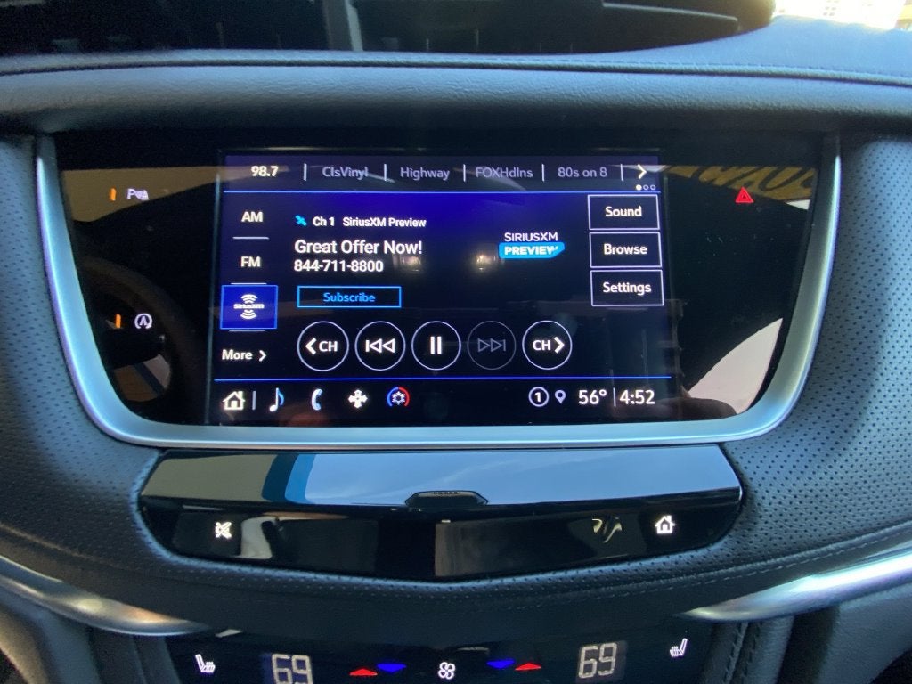 2025 Cadillac XT5 Luxury