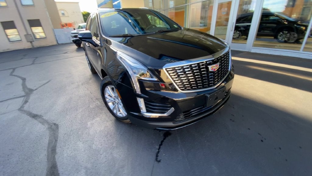 2025 Cadillac XT5 Luxury
