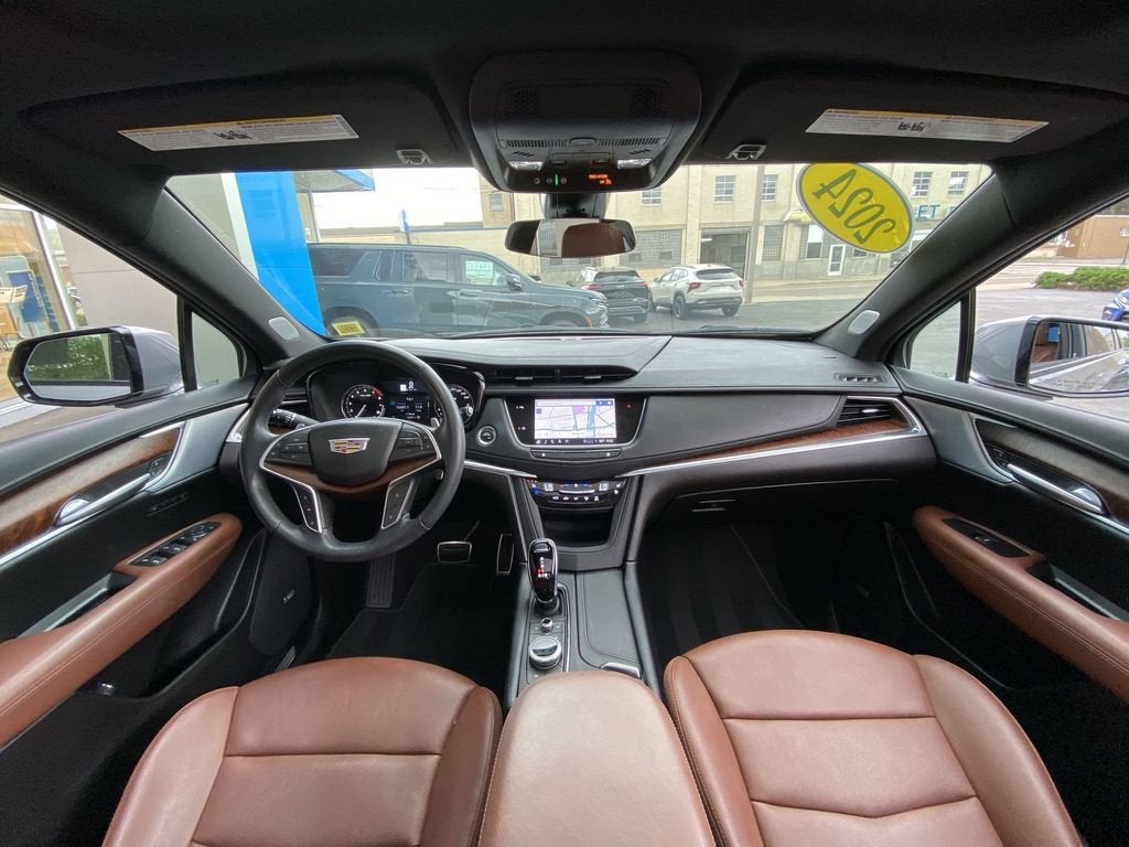 2024 Cadillac XT5 Sport