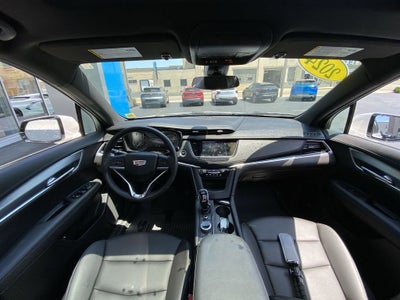 2024 Cadillac XT6 Luxury