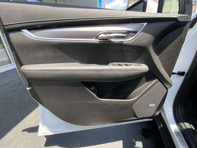 2024 Cadillac XT6 Luxury