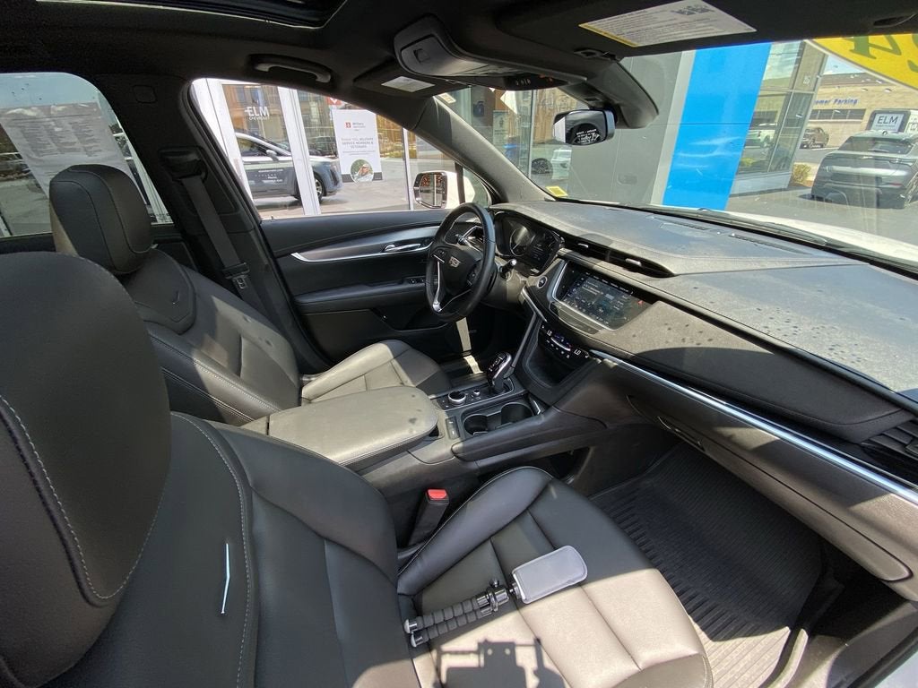2024 Cadillac XT6 Luxury