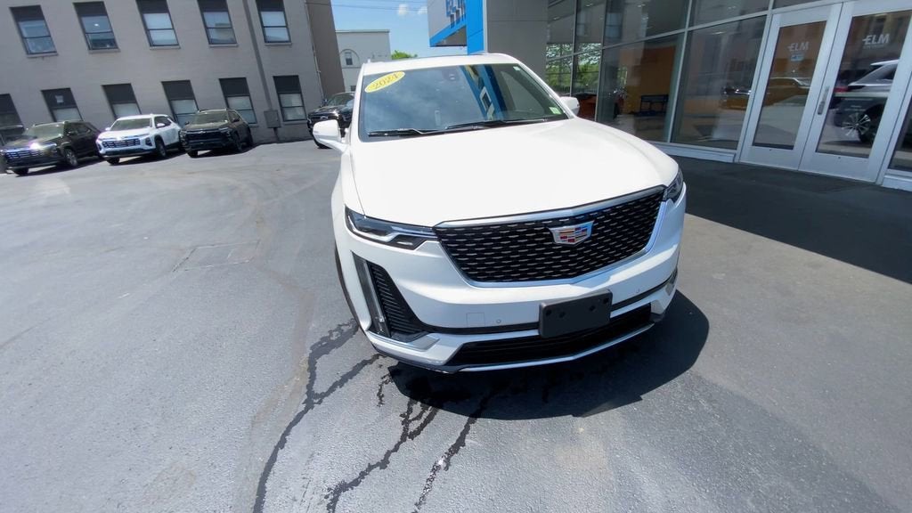 2024 Cadillac XT6 Luxury