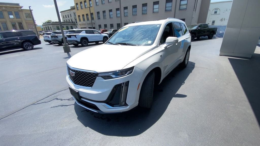 2024 Cadillac XT6 Luxury