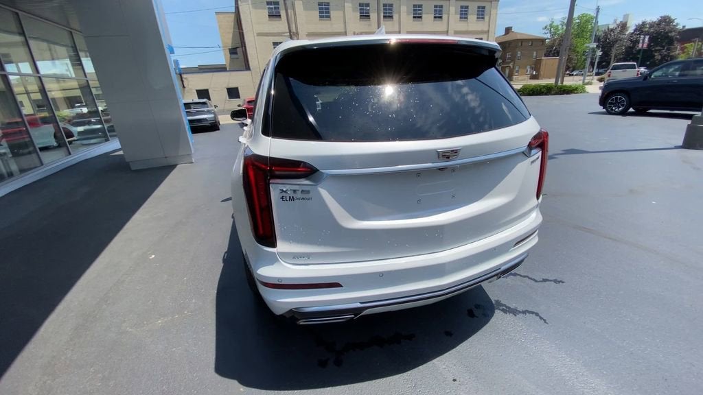 2024 Cadillac XT6 Luxury
