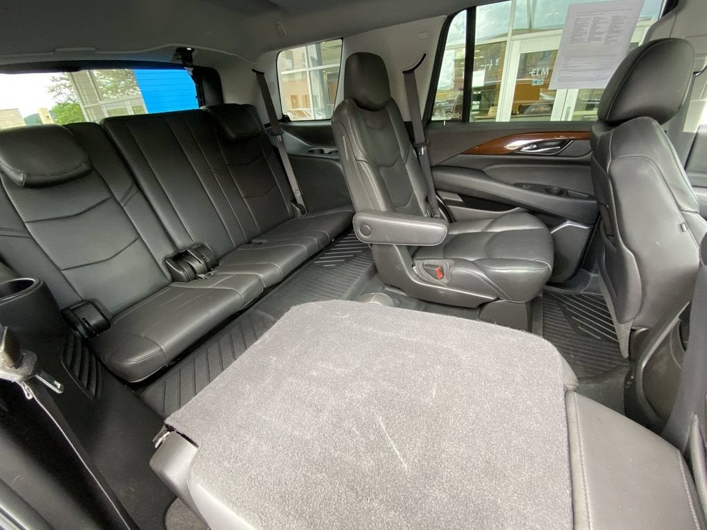 2020 Cadillac Escalade Luxury