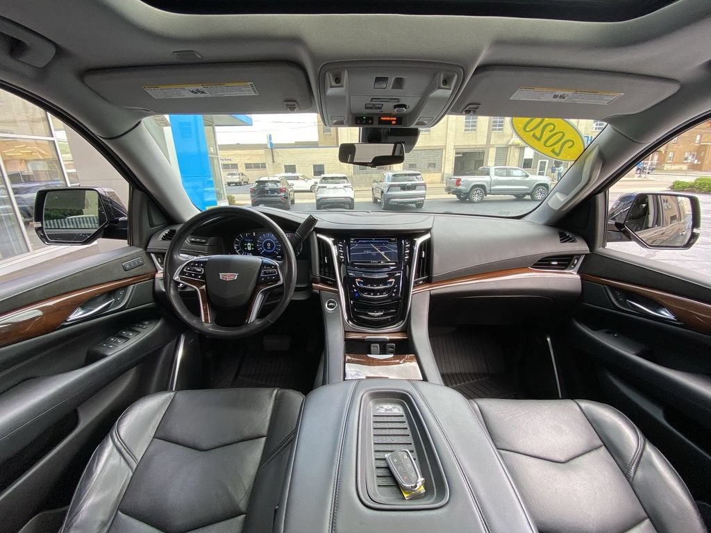 2020 Cadillac Escalade Luxury