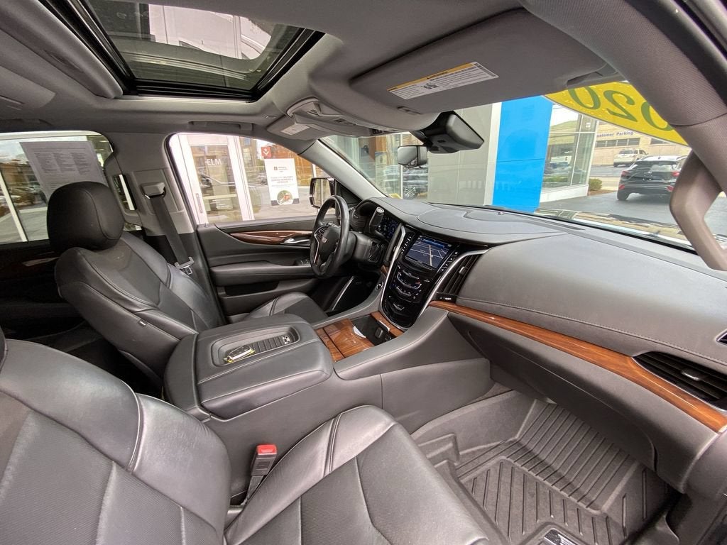 2020 Cadillac Escalade Luxury