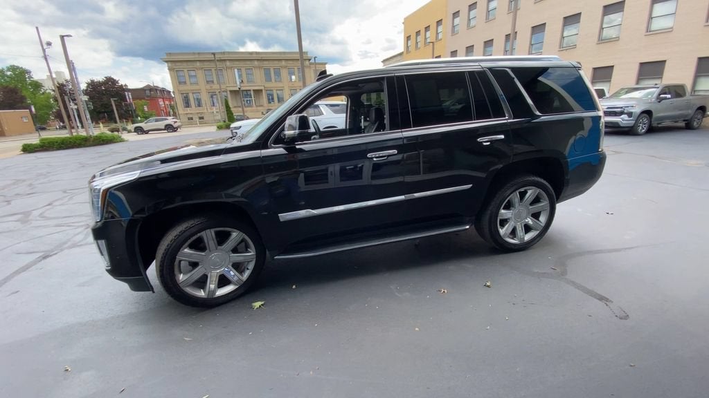 2020 Cadillac Escalade Luxury