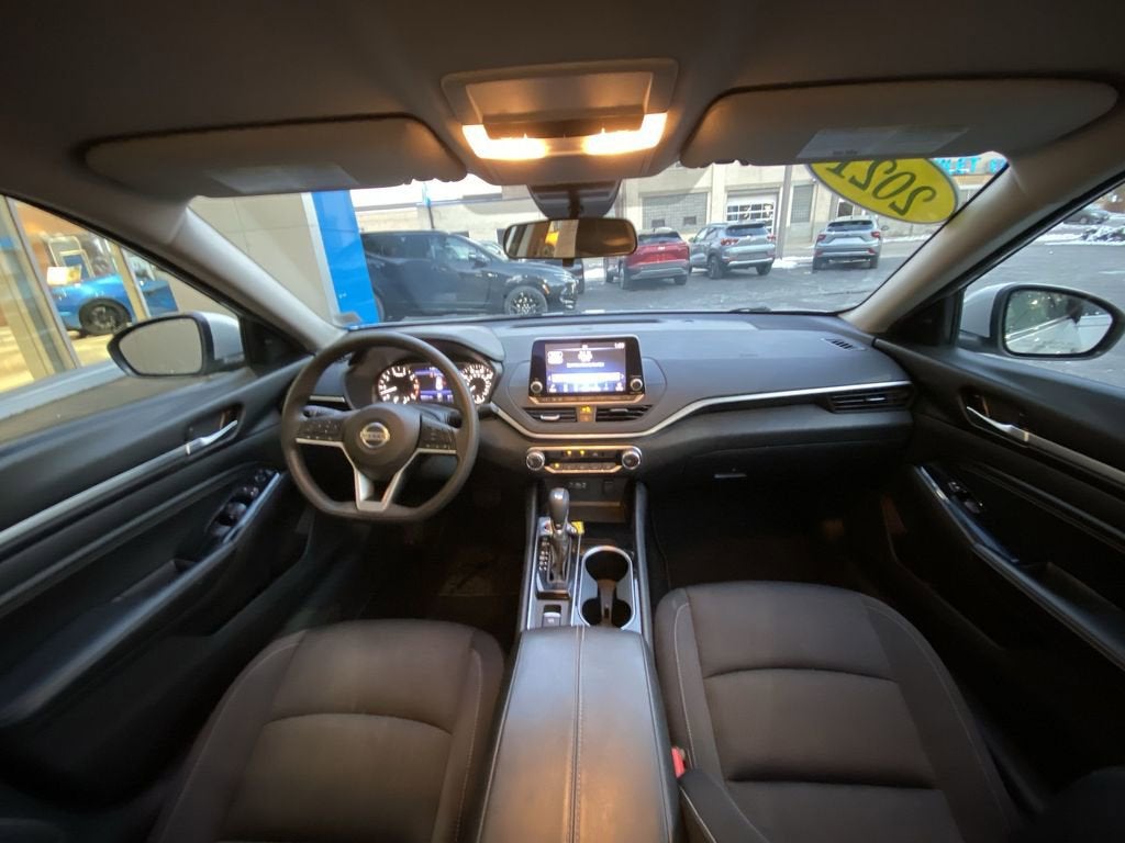 2021 Nissan Altima 2.5 SV