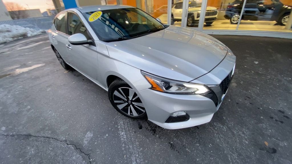 2021 Nissan Altima 2.5 SV