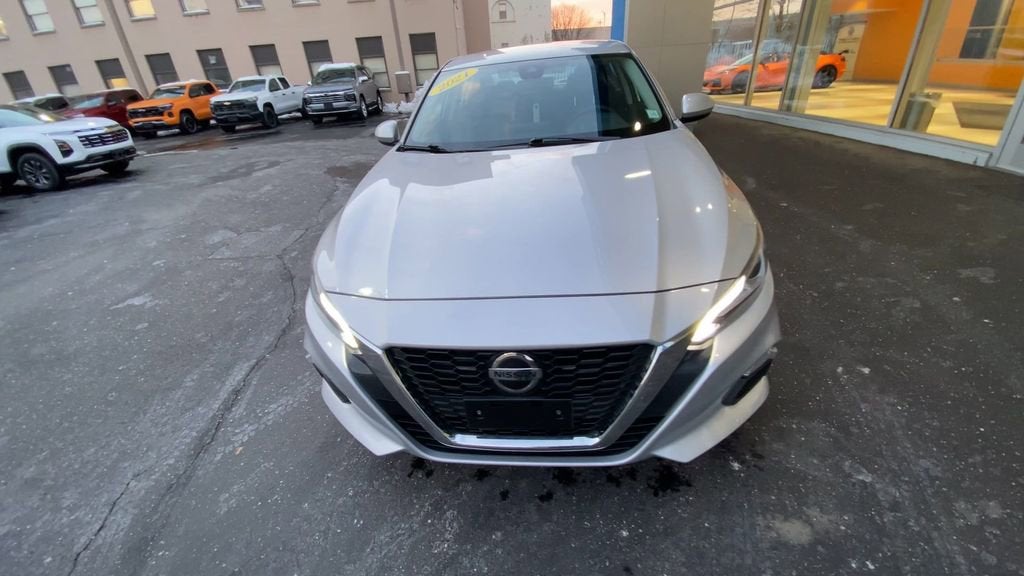 2021 Nissan Altima 2.5 SV