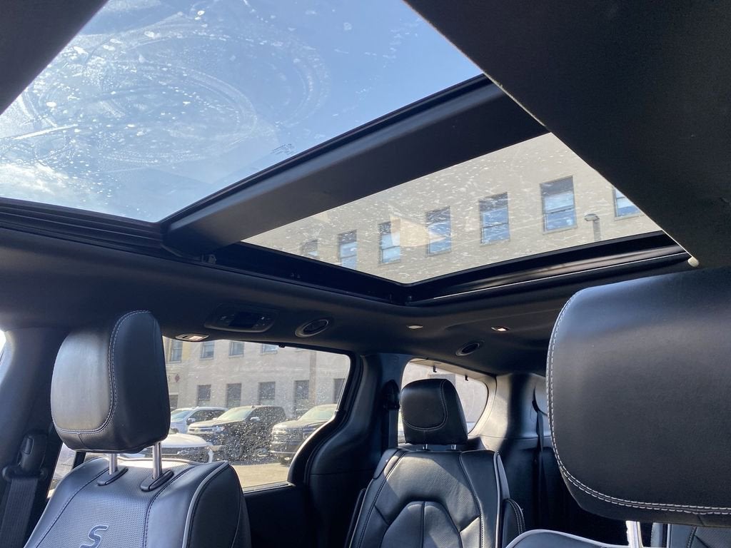 2025 Chrysler Pacifica Limited