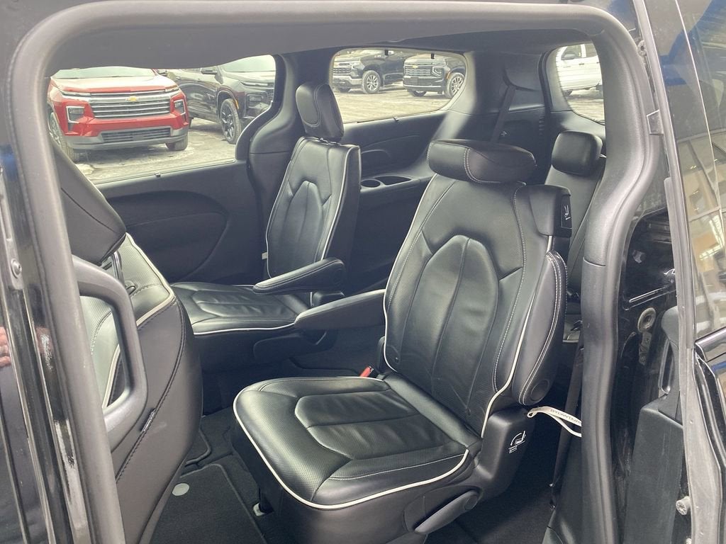 2025 Chrysler Pacifica Limited