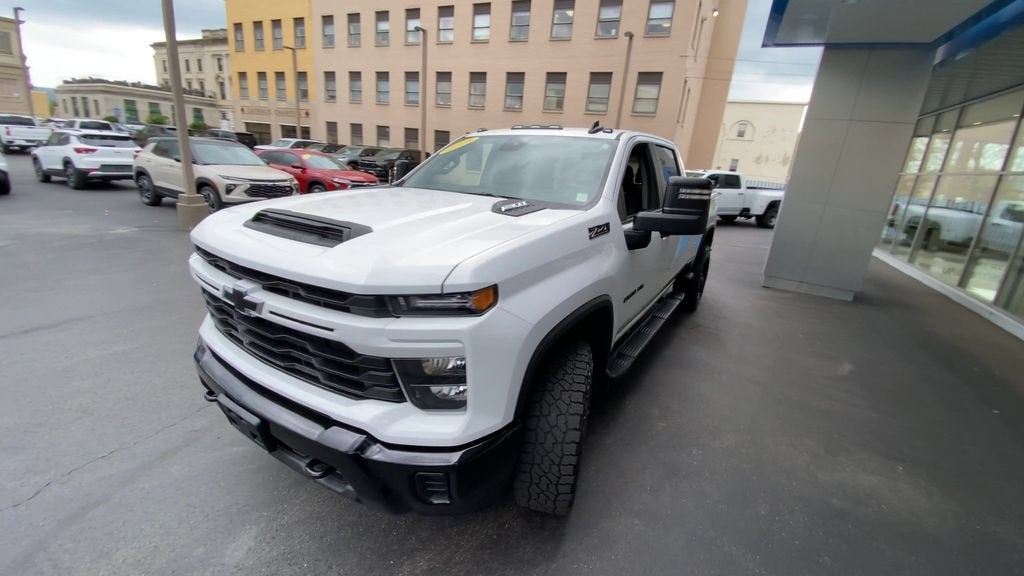 2024 Chevrolet Silverado 2500 HD Custom